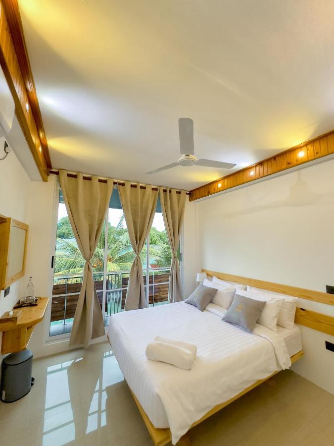 Dhoani Maldives * Kendhoo